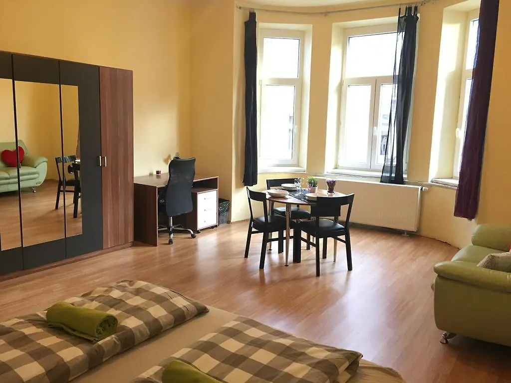 Apartments Palmovka 布拉格