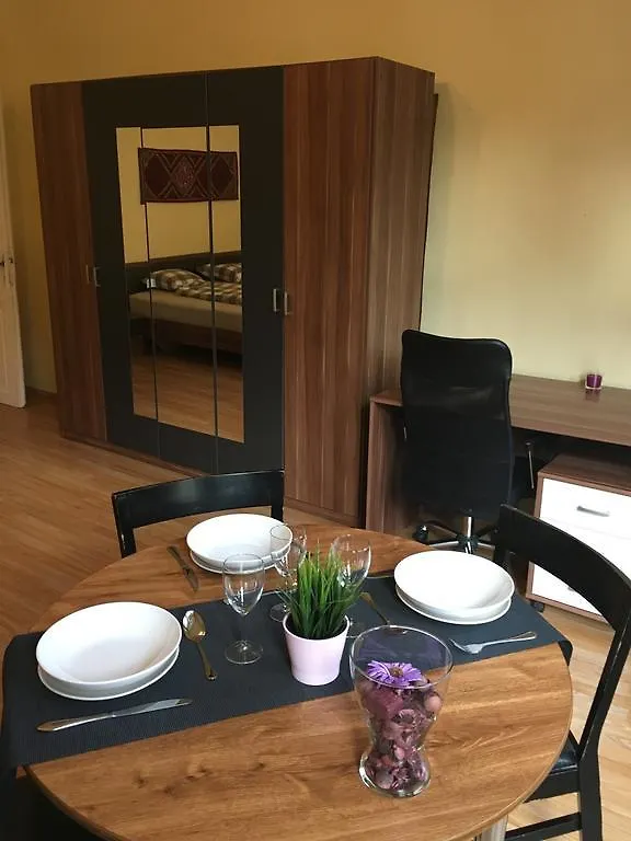 Apartments Palmovka 布拉格